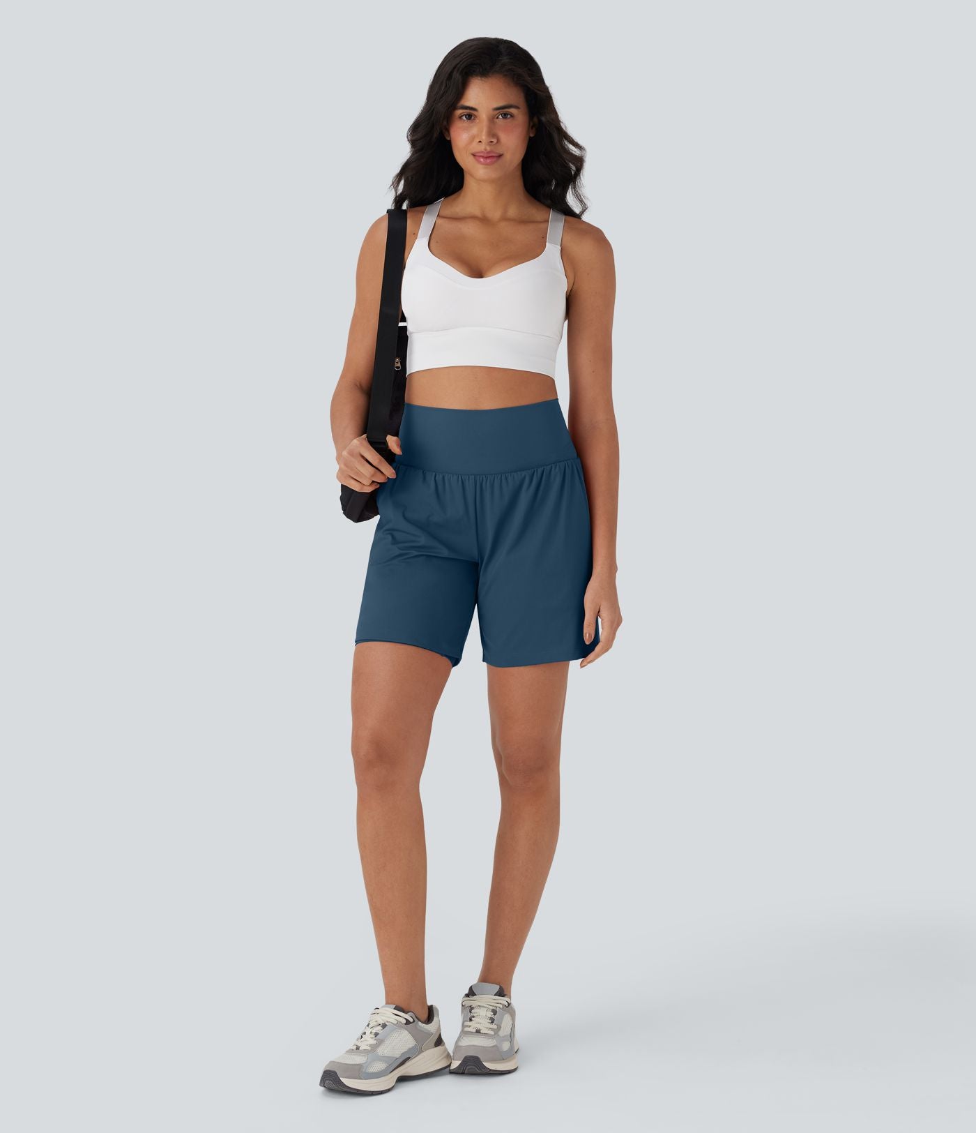 Short de yoga SoftlyZero™ Airy 2-en-1 taille très haute avec poches et effet frais InstantCool 17,5 cm