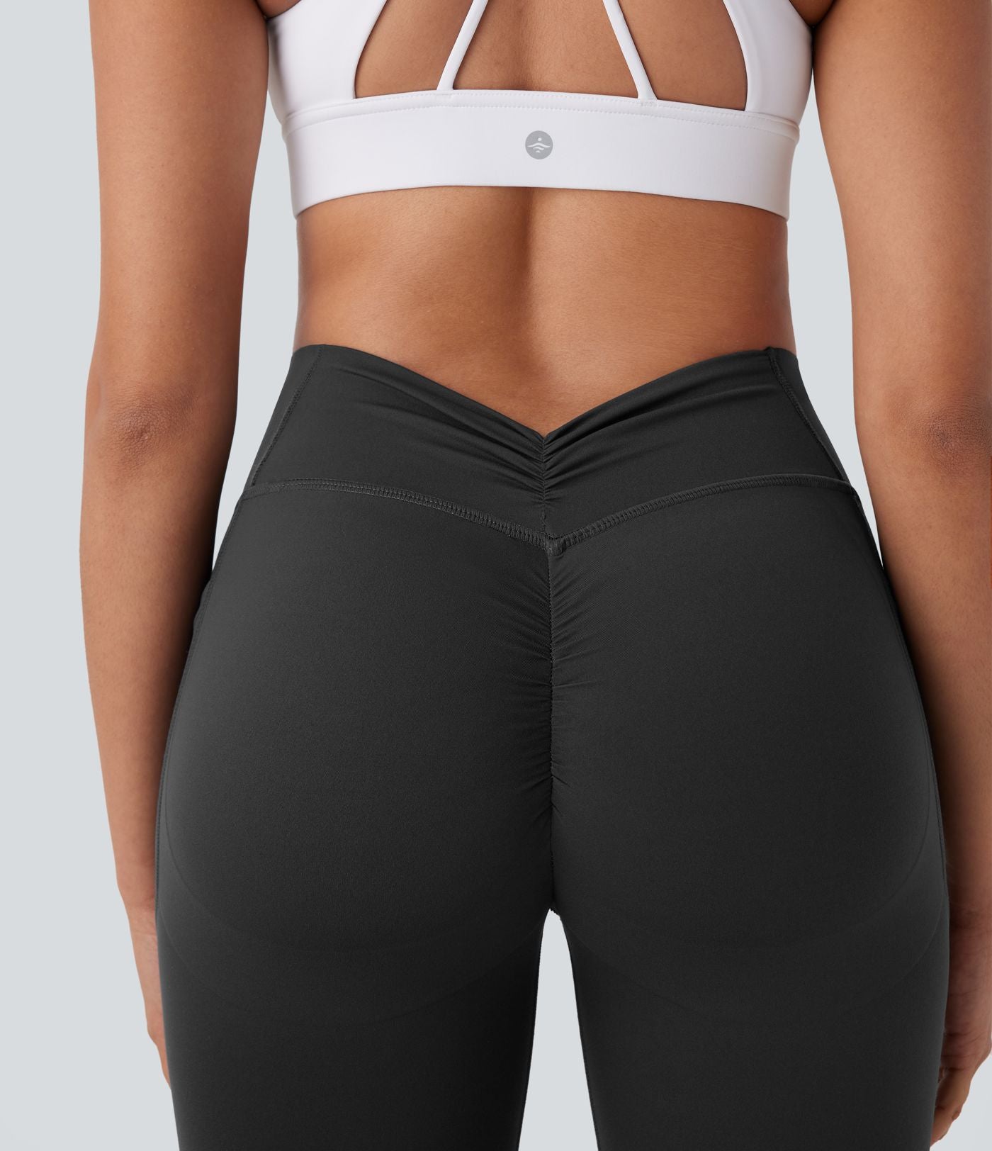 Legging de yoga gainant galbant taille haute avec fronces et poches Halara UltraSculpt™