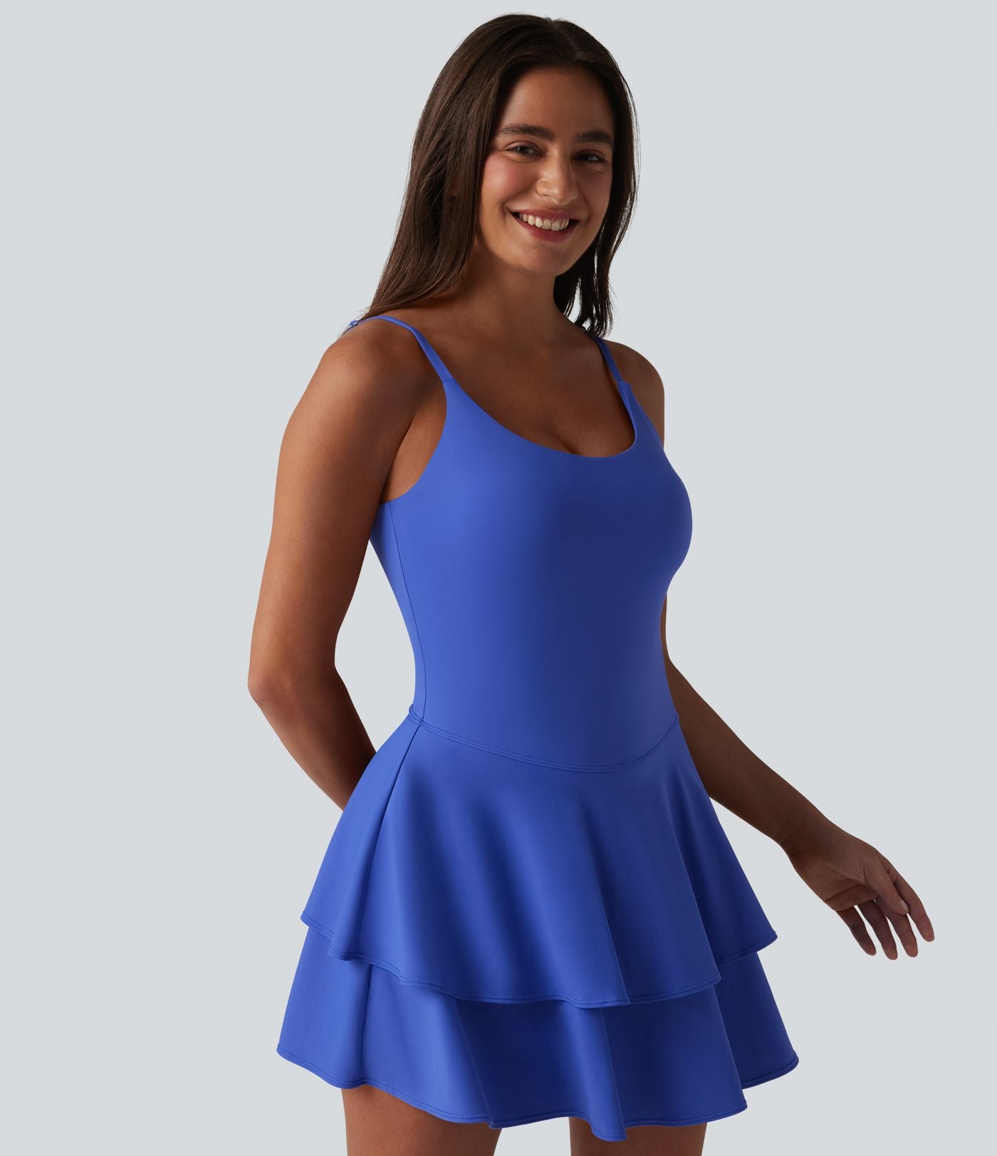 Robe de sport mini de tennis SoftlyZero™ Airy 2-en-1 à volants, à effet frais InstantCool, poches, accès facile Easy Peasy, protection solaire UPF50+