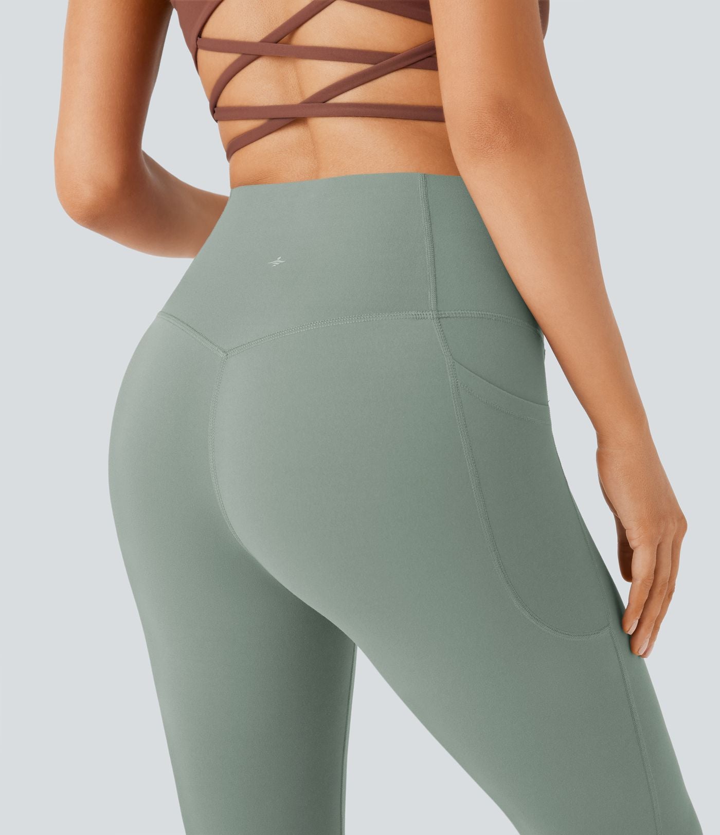 Pantalon de yoga à coupe bootcut gainant taille haute avec poches Halara UltraSculpt™