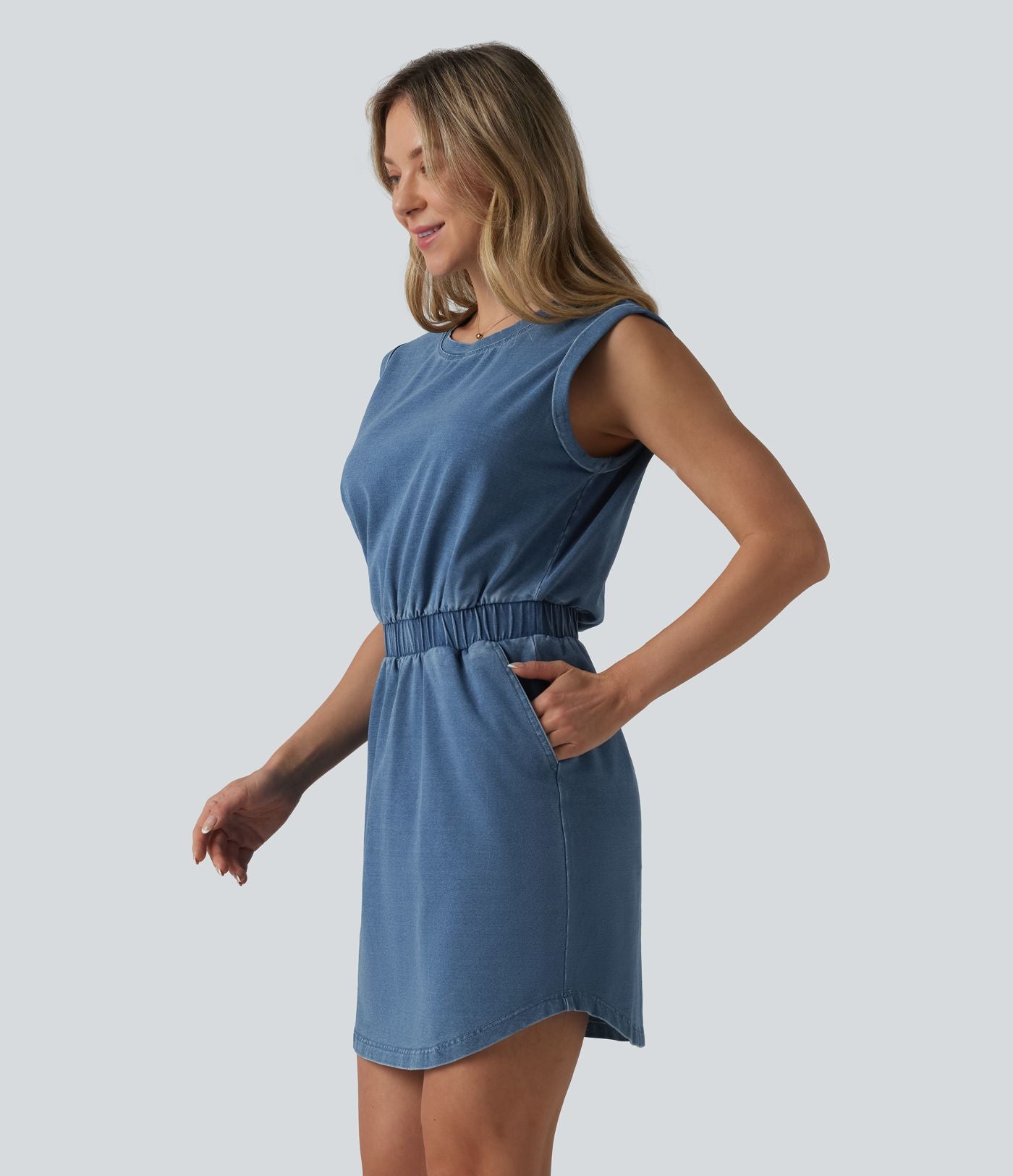 Robe mini casual en denim Halara Flex™ col rond sans manches ourlet arrondi avec poches