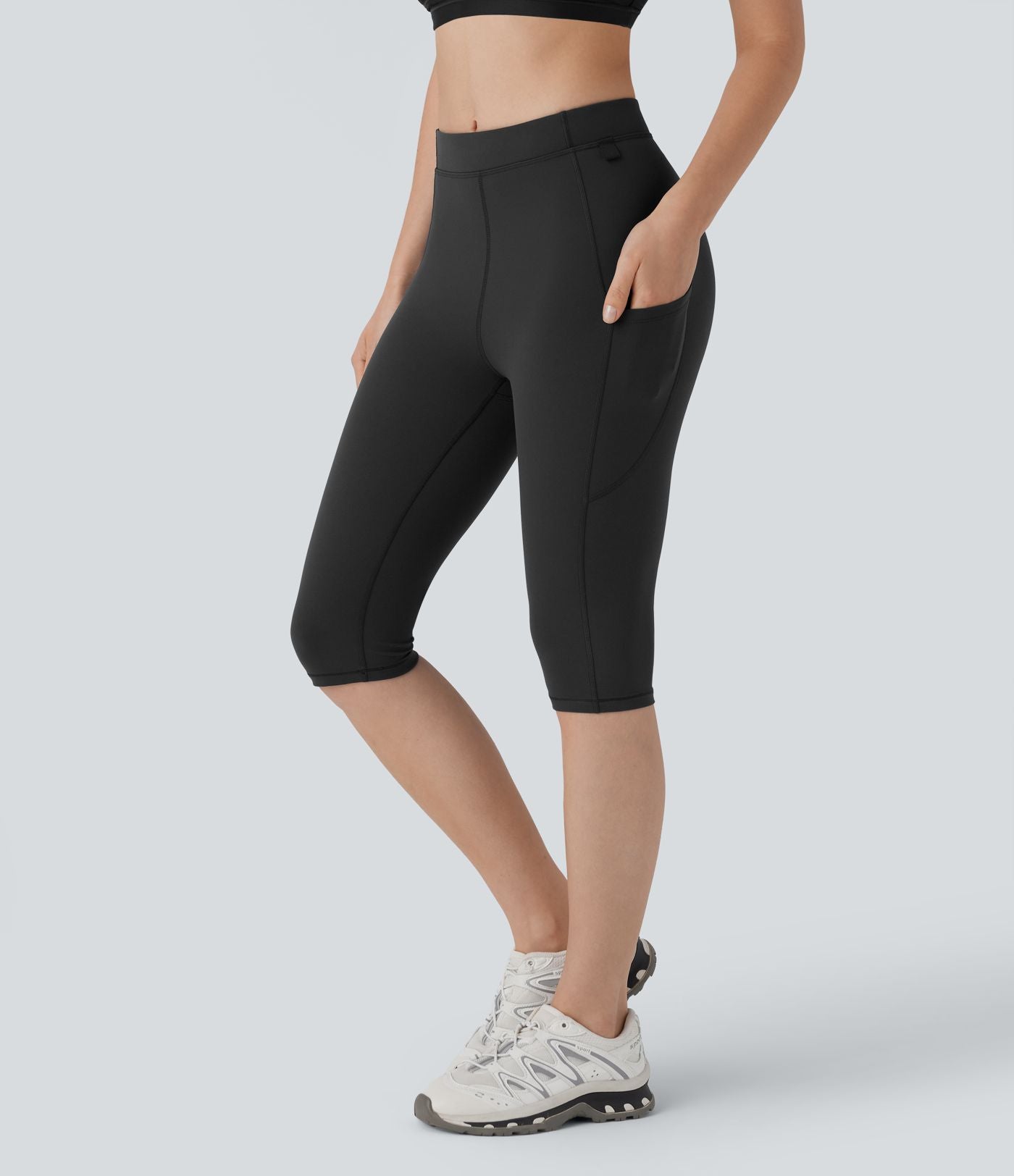 Legging corsaire de randonnée à taille haute et poches latérales UltraSculpt™ Halara