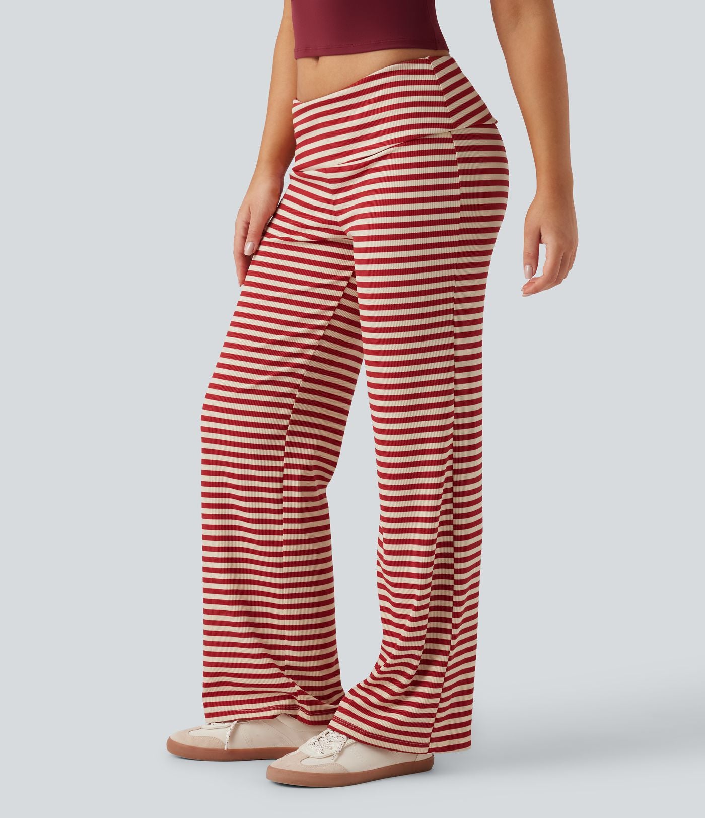 Pantalon évasé rayé taille basse à rabat