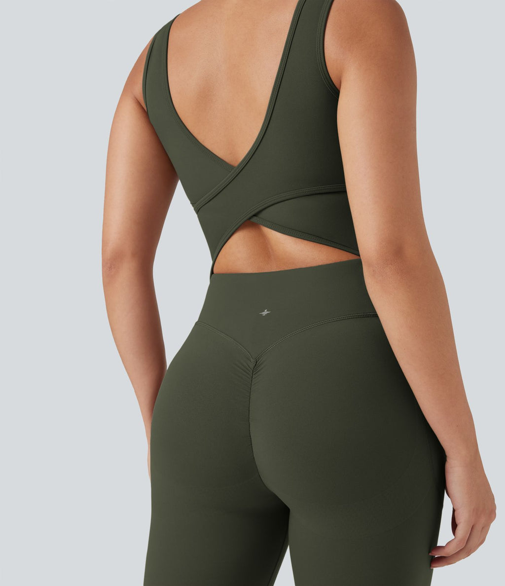 Combinaison de sport Halara UltraSculpt™ col V gainante push-up à poches