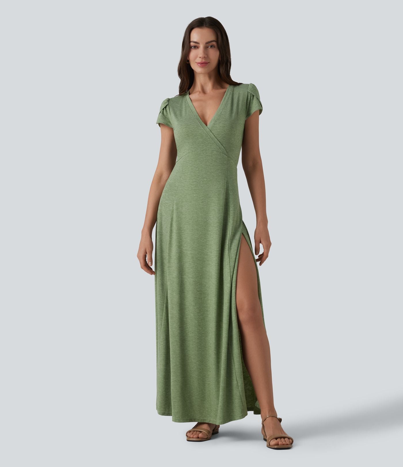 Robe longue fluide col V manches courtes