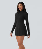 Robe de tennis active courte SoftlyZero™ Plush 2-pièces demi-zip manches longues avec trous pouces et poches