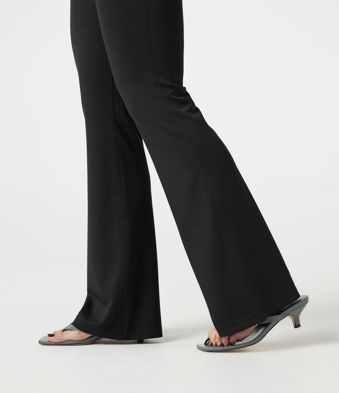 Pantalon bootcut décontracté, taille haute, à poches