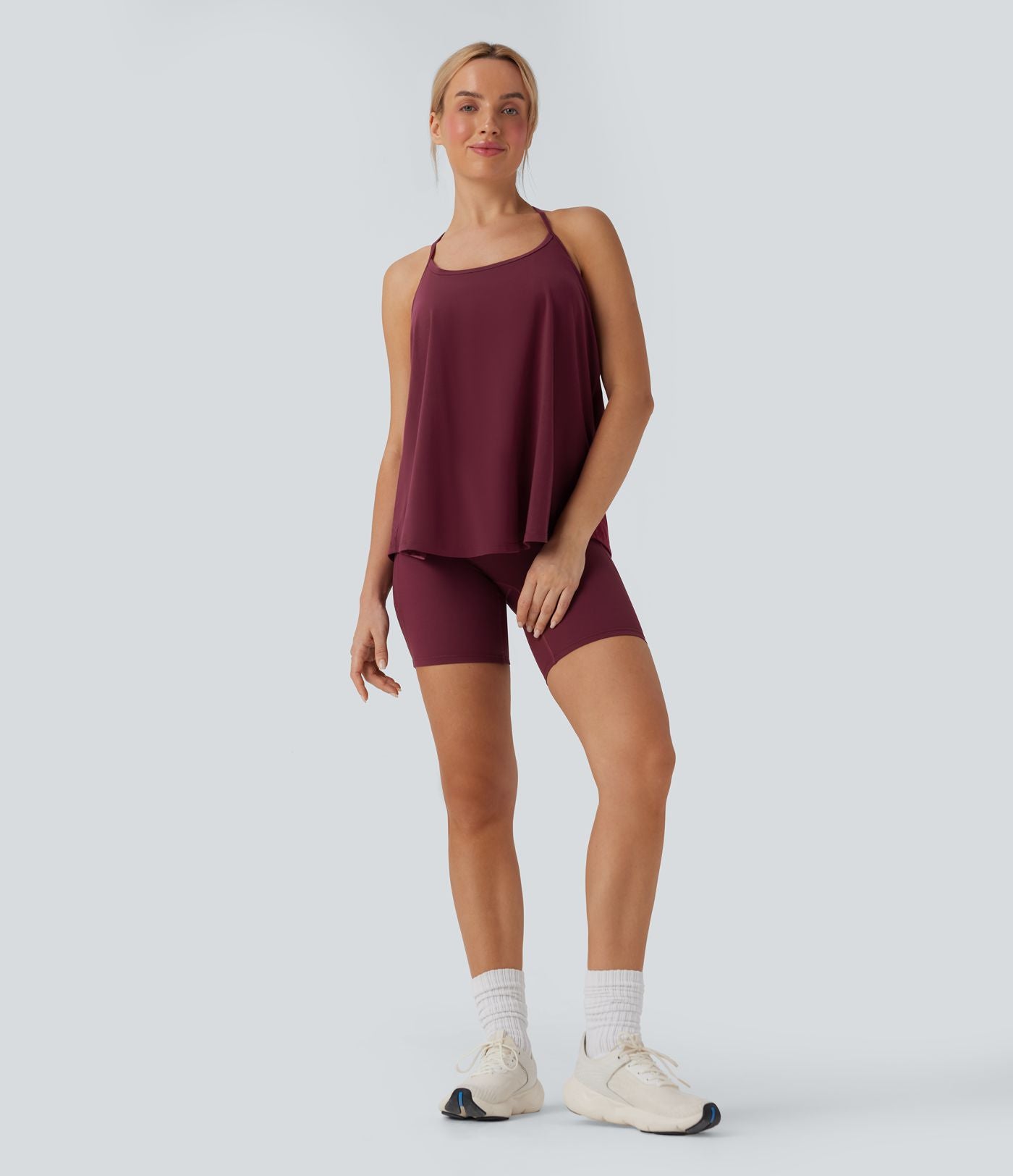 Haut de sport yoga SoftlyZero™ Airy licou drapé effet frais InstantCool, bonnets E-G, protection solaire UPF50+