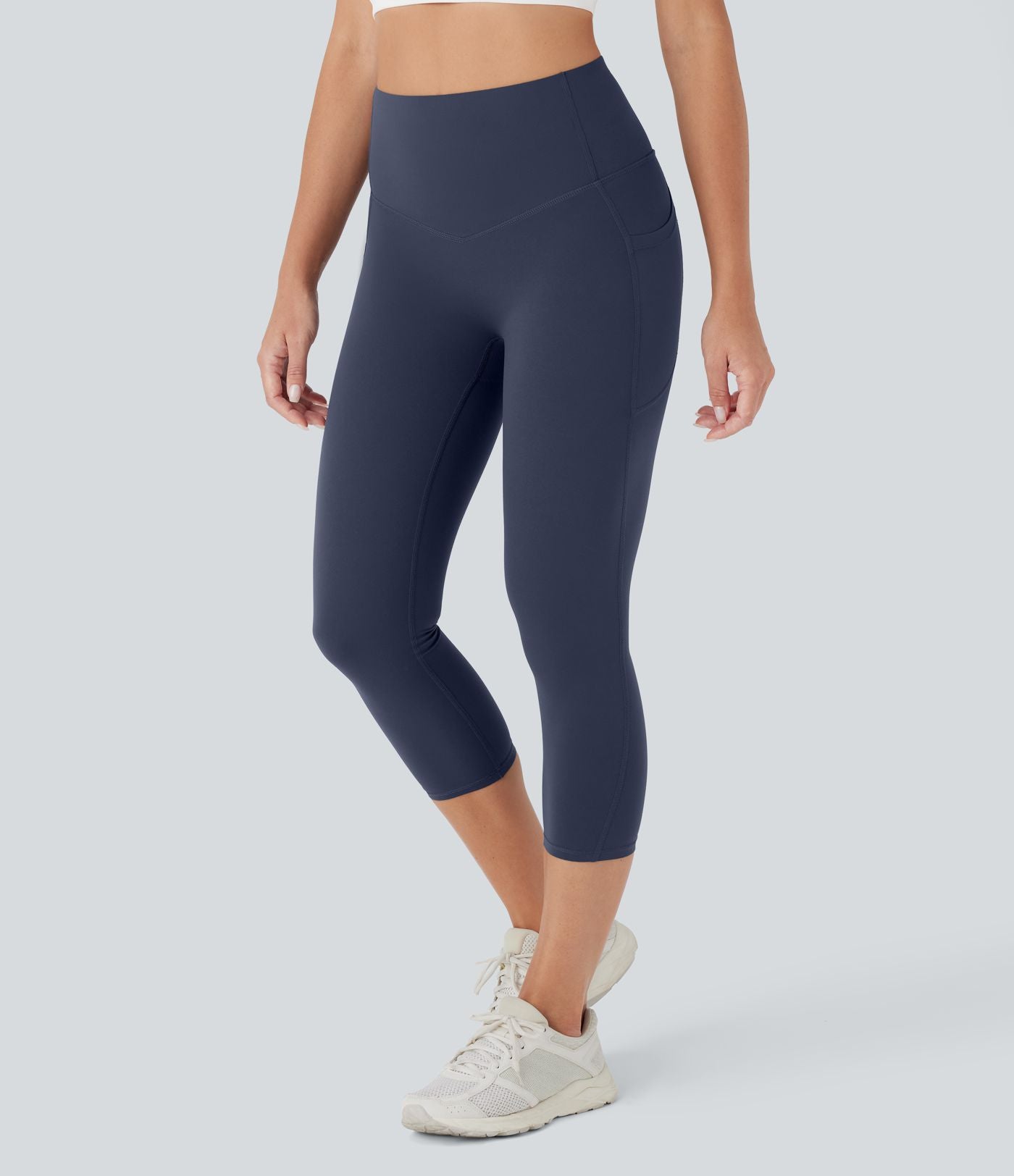 Legging corsaire d'entraînement gainant galbant taille haute avec poches Halara UltraSculpt™