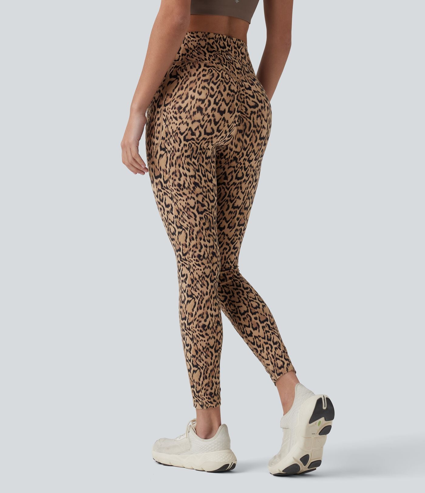 Legging d'entraînement taille haute gainant effet push-up imprimé léopard Halara UltraSculpt™ avec poches