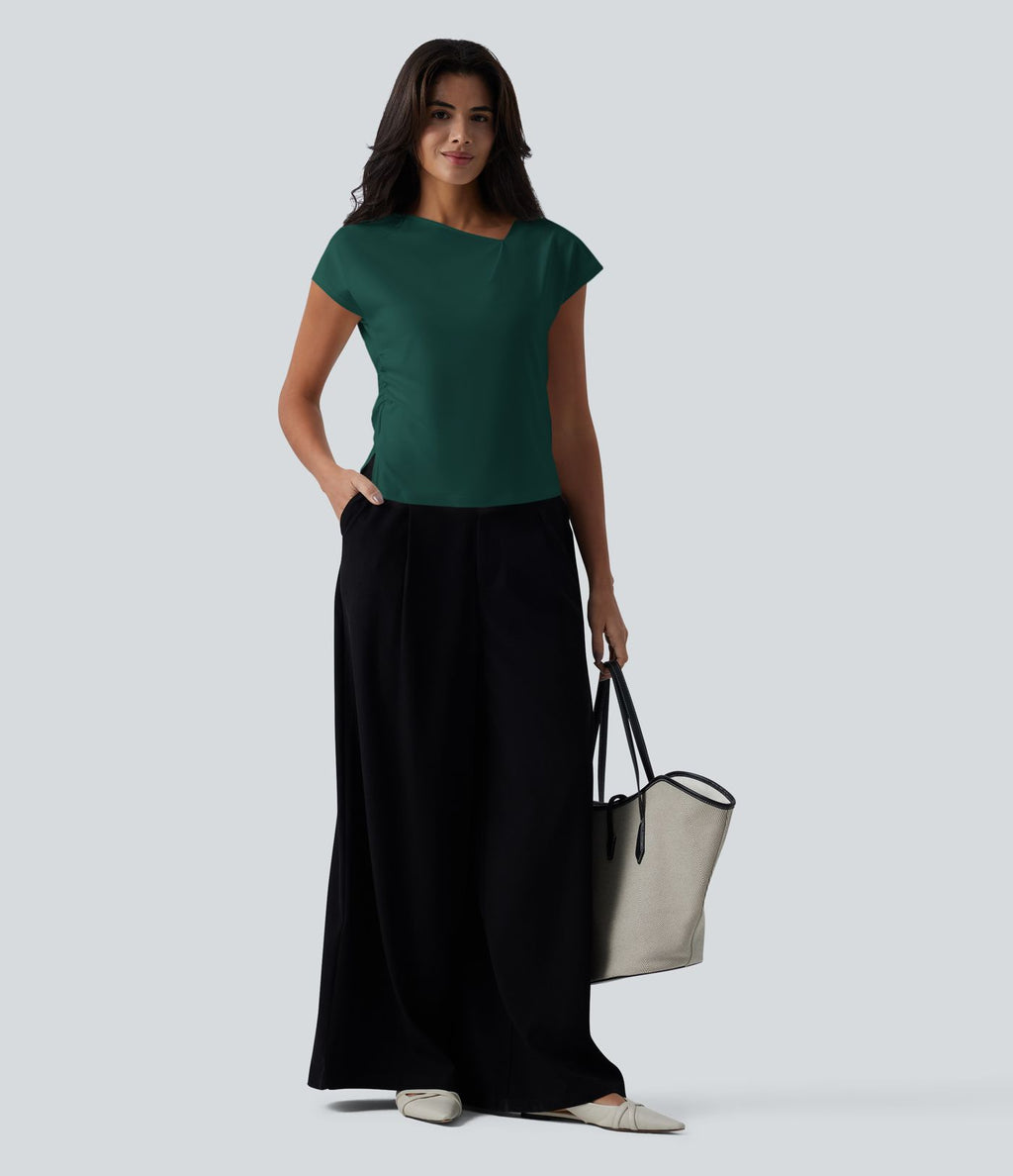 Blouse tailleur asymétrique col drapé manches courtes avec fronces et ourlet fendu