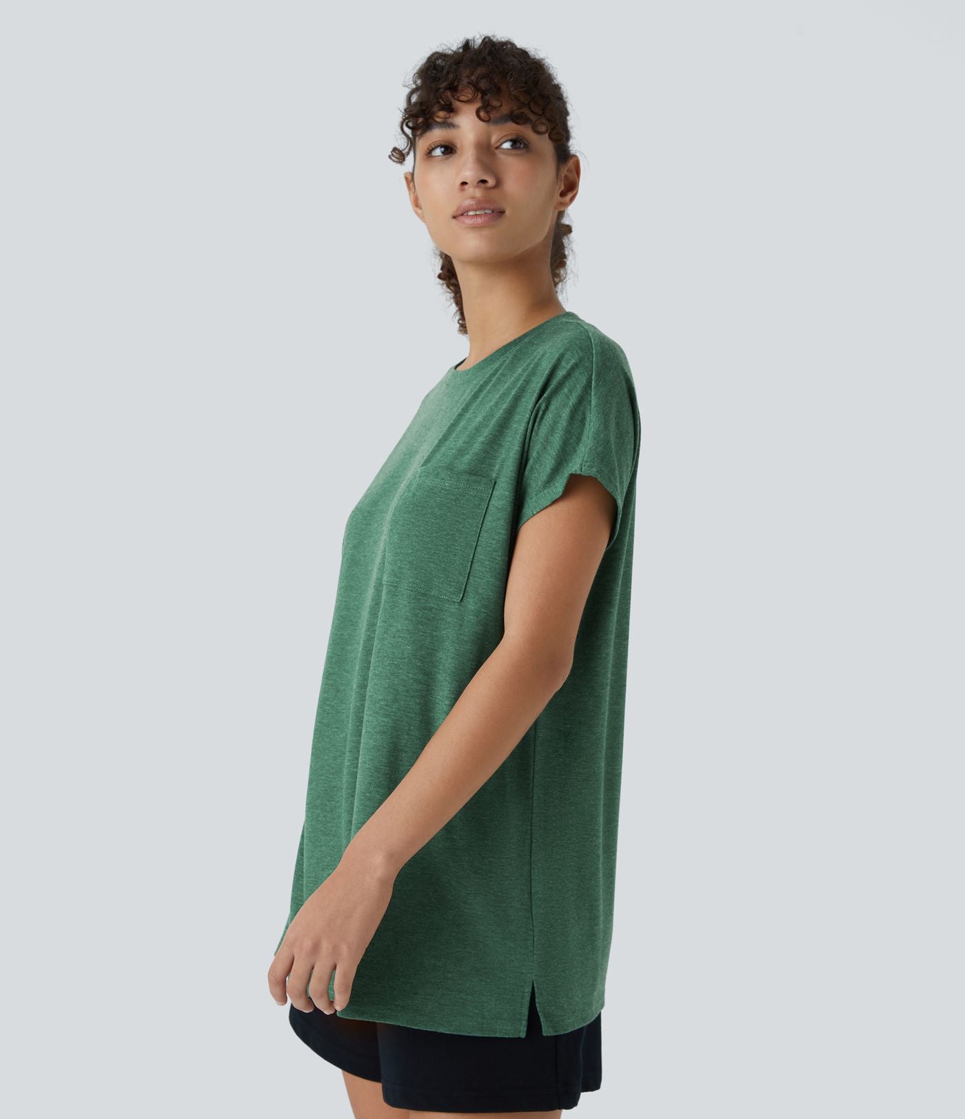 T-shirt Casual Relax à Col Rond Poche Poitrine Ourlet Fendu