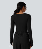 T-shirt tailleur col carré manches longues coupe ajustée