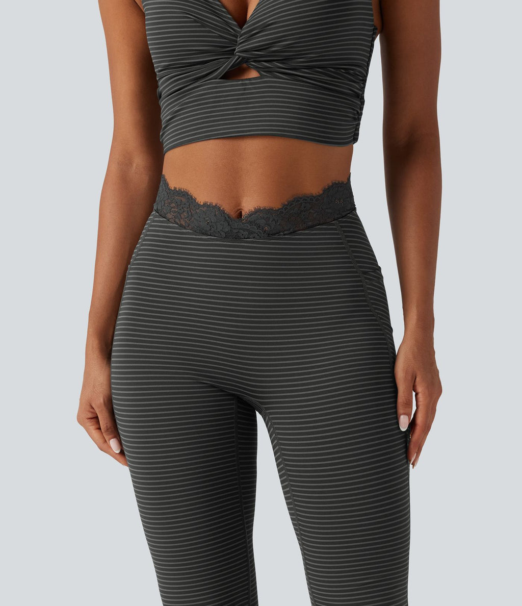 Legging de yoga flare taille haute en V avec dentelle contrastée, rayures et poches
