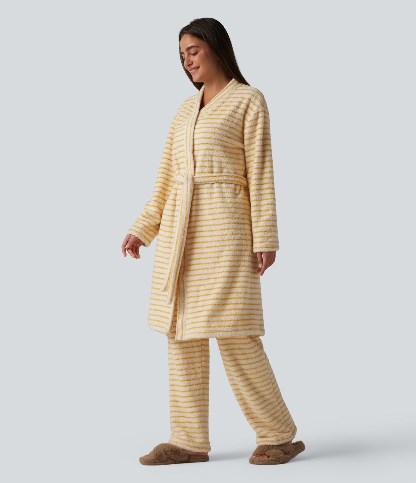 Robe d'intérieur longue en flanelle à rayures manches longues ouverte avec ceinture