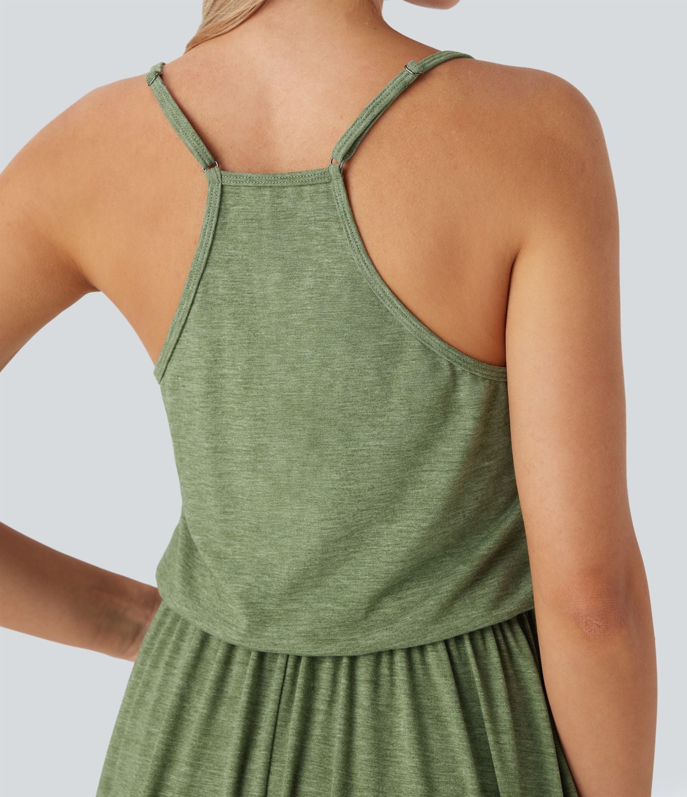 Robe longue fluide type nuisette à bretelles ajustables avec poches