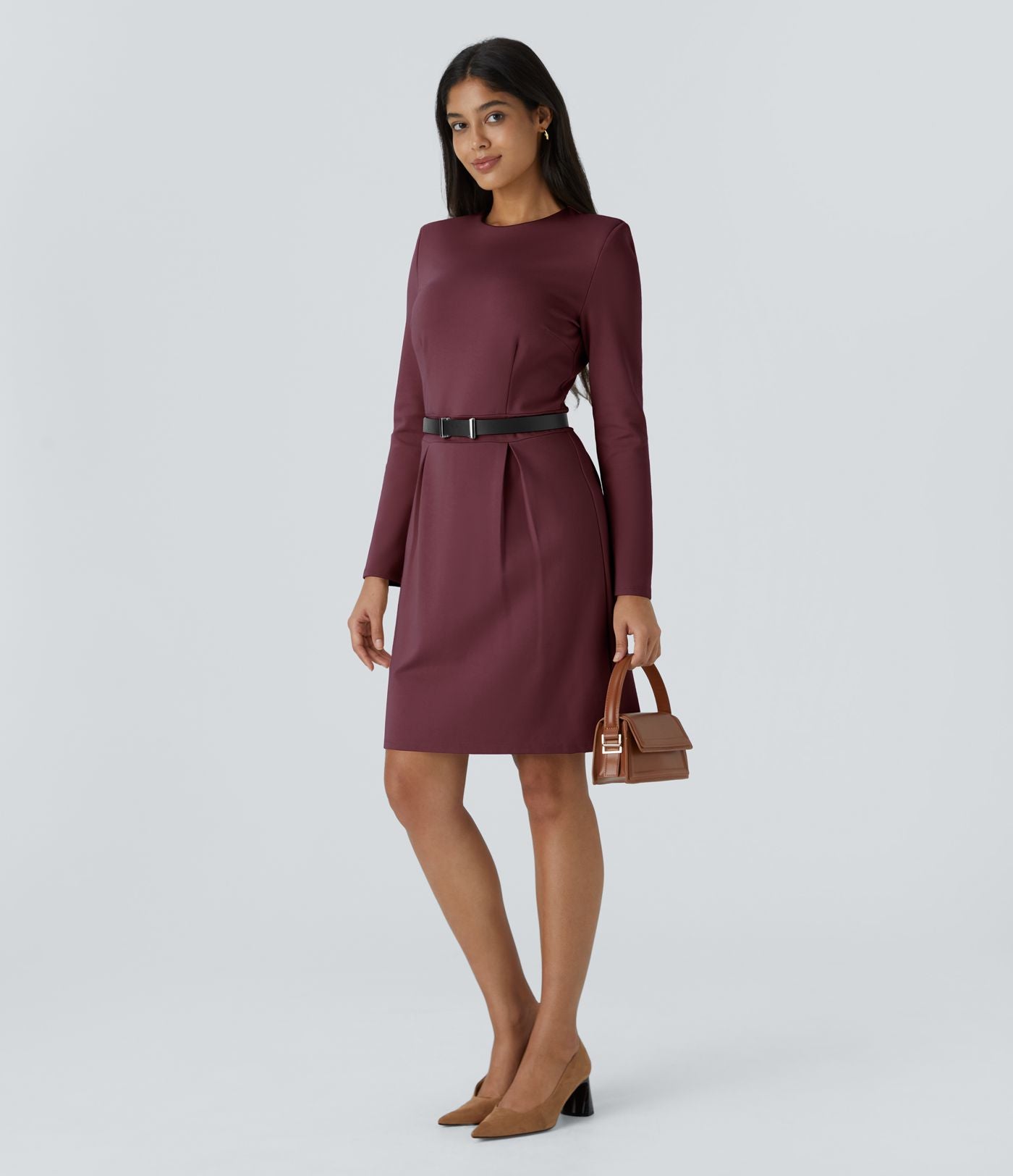 Robe de travail mini ajustée col rond à épaulettes à manches longues et ourlet