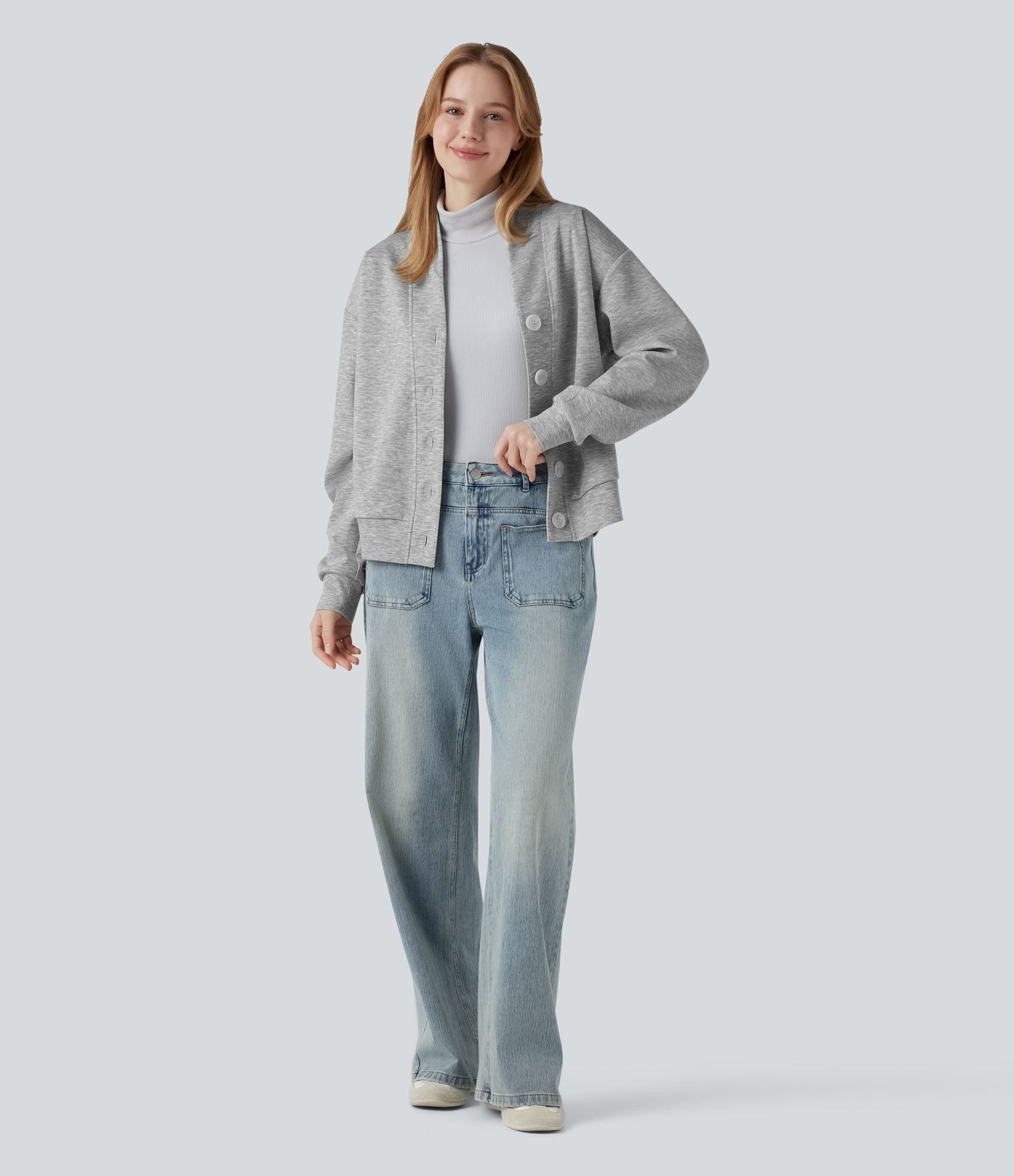 Sweat-shirt col V à manches longues avec boutonnage et poches