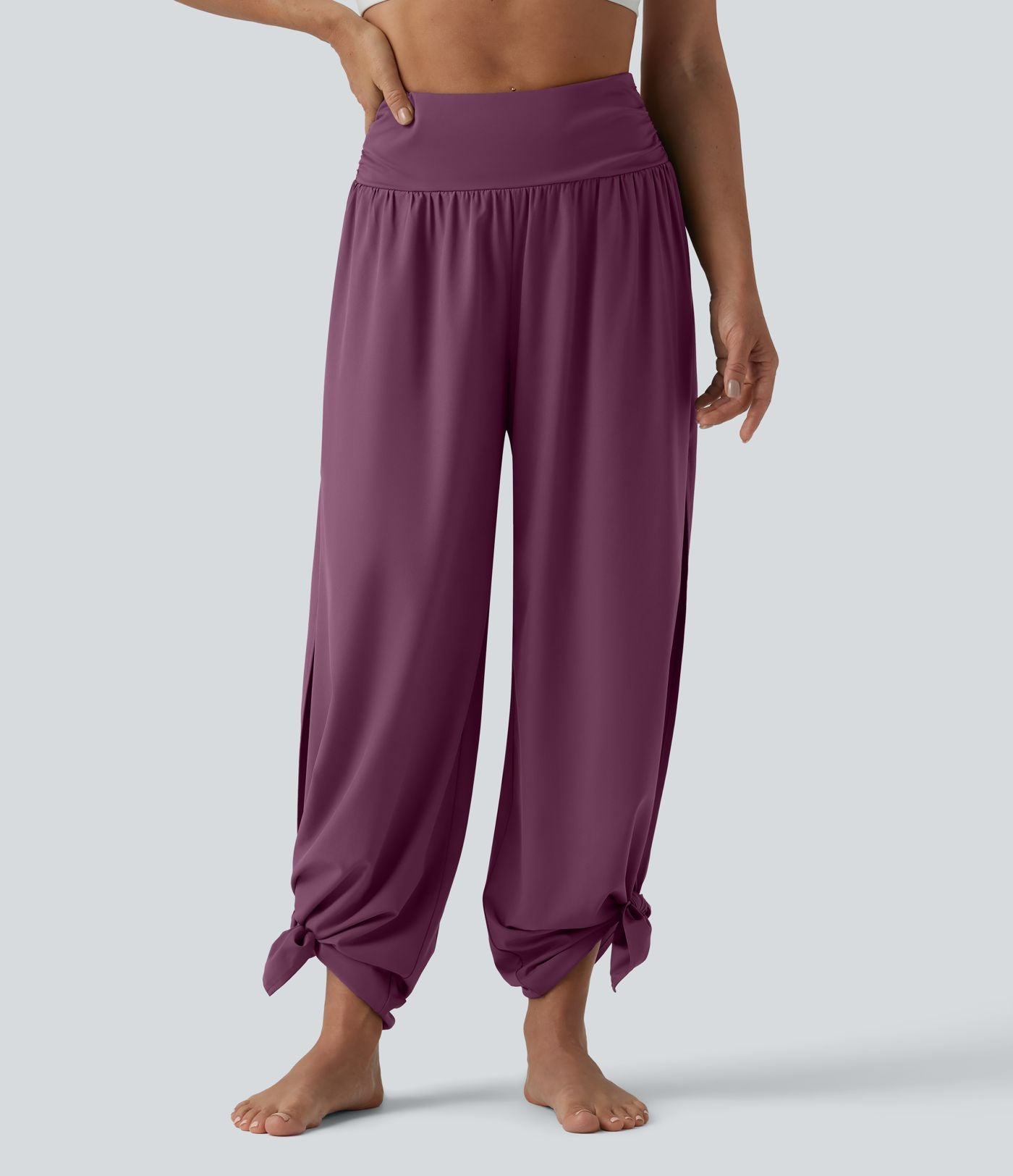 Pantalon fluide Breezeful™ taille haute à séchage rapide avec fronces, fente et poches