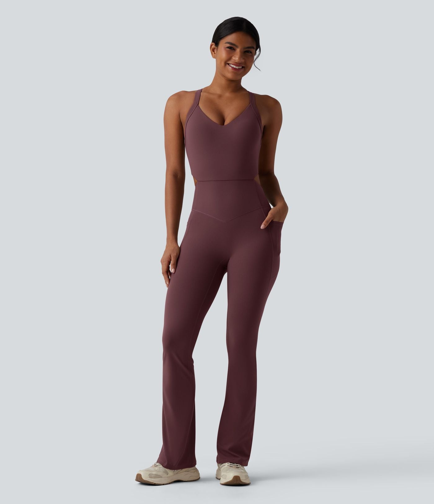 Combinaison bootcut d'entraînement gainante Halara UltraSculpt™ avec poches - Édition Easy Peasy