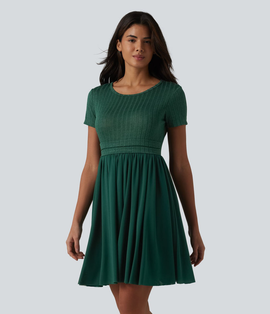 Robe casual mini fluide col rond à manches courtes avec mesh contrasté