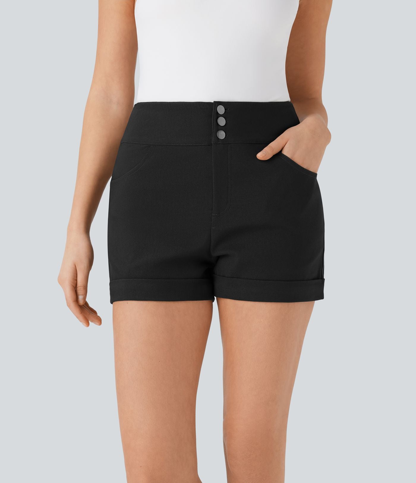 Short décontracté moulant taille haute avec boutons, ourlet roulé et poches