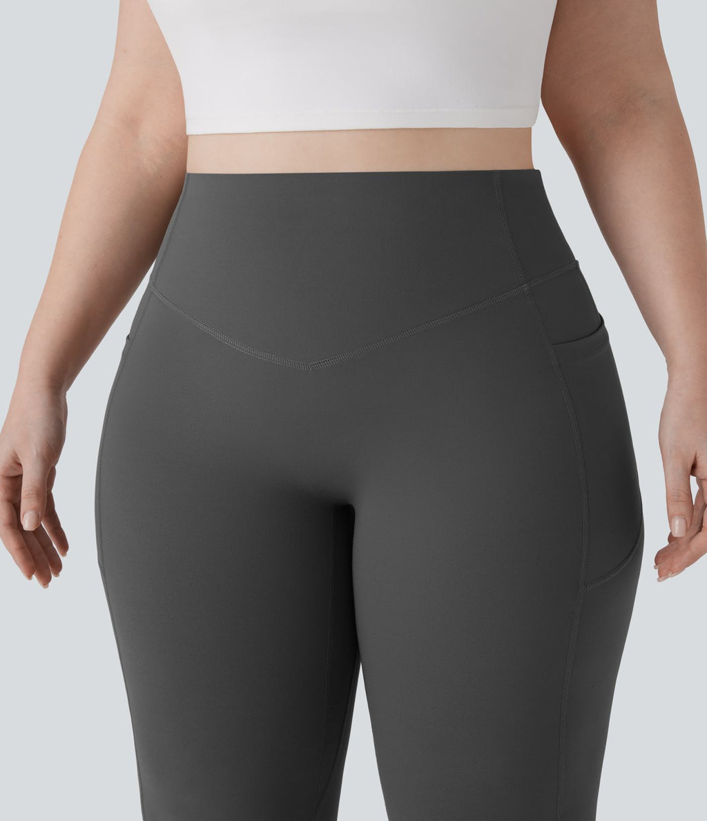 Pantalon de yoga à coupe bootcut gainant galbant taille haute grande taille avec effet scrunch et poches Halara UltraSculpt™