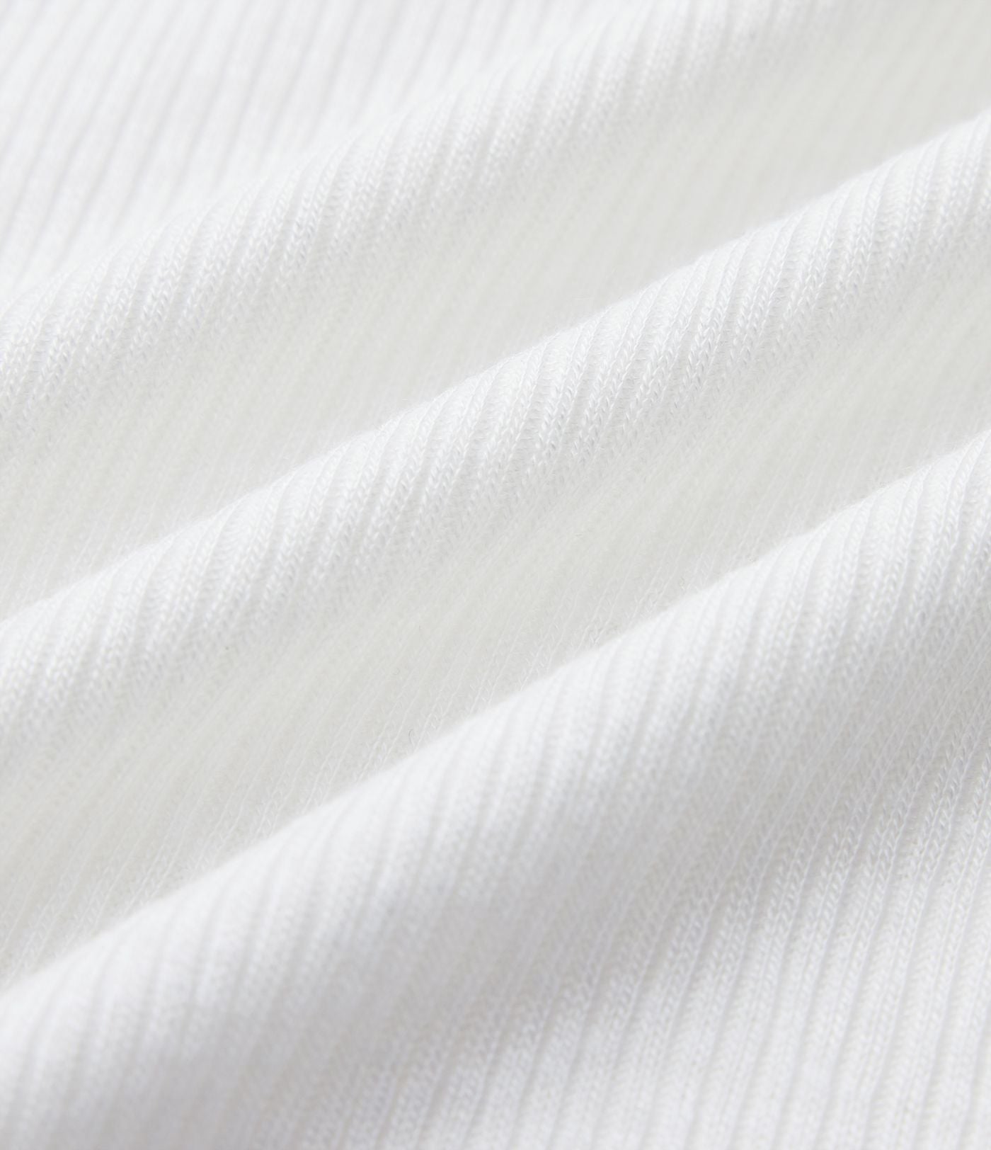 T-shirt casual semi-transparent côtelé maille col rond manches courtes