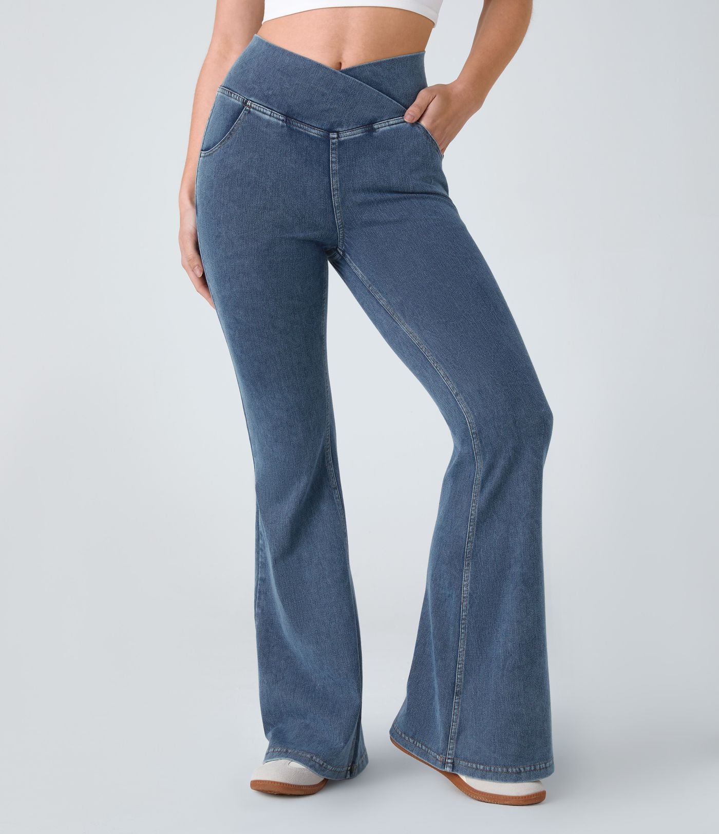 Jean super évasé Halara Flex™ décontracté maille denim extensible délavée effet frais InstantCool taille haute poches croisées