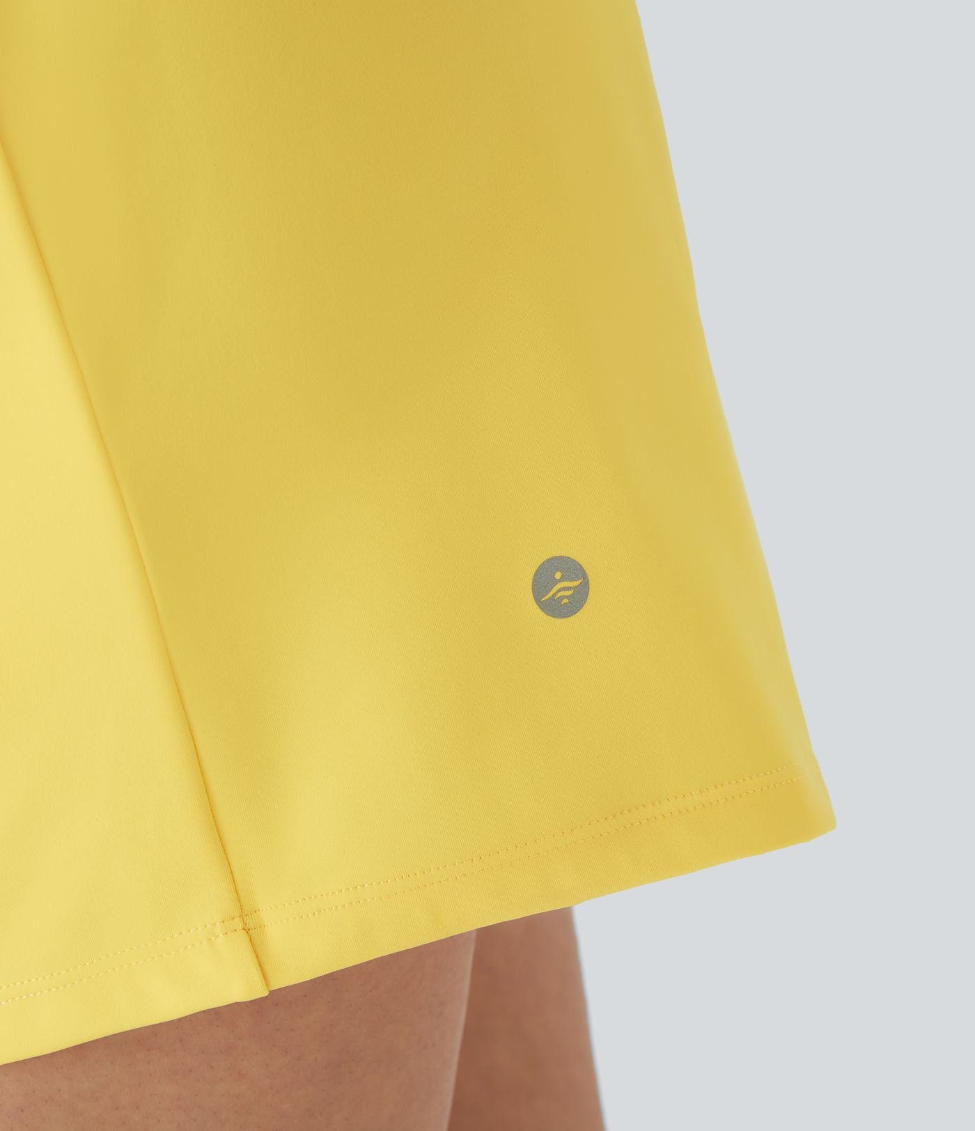 Short yoga 2-en-1 SoftlyZero™ Airy effet frais InstantCool taille très haute 12,5 cm avec poches, longueur allongée