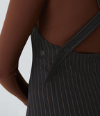 Robe courte rayée col en V bretelles ajustables à boutons