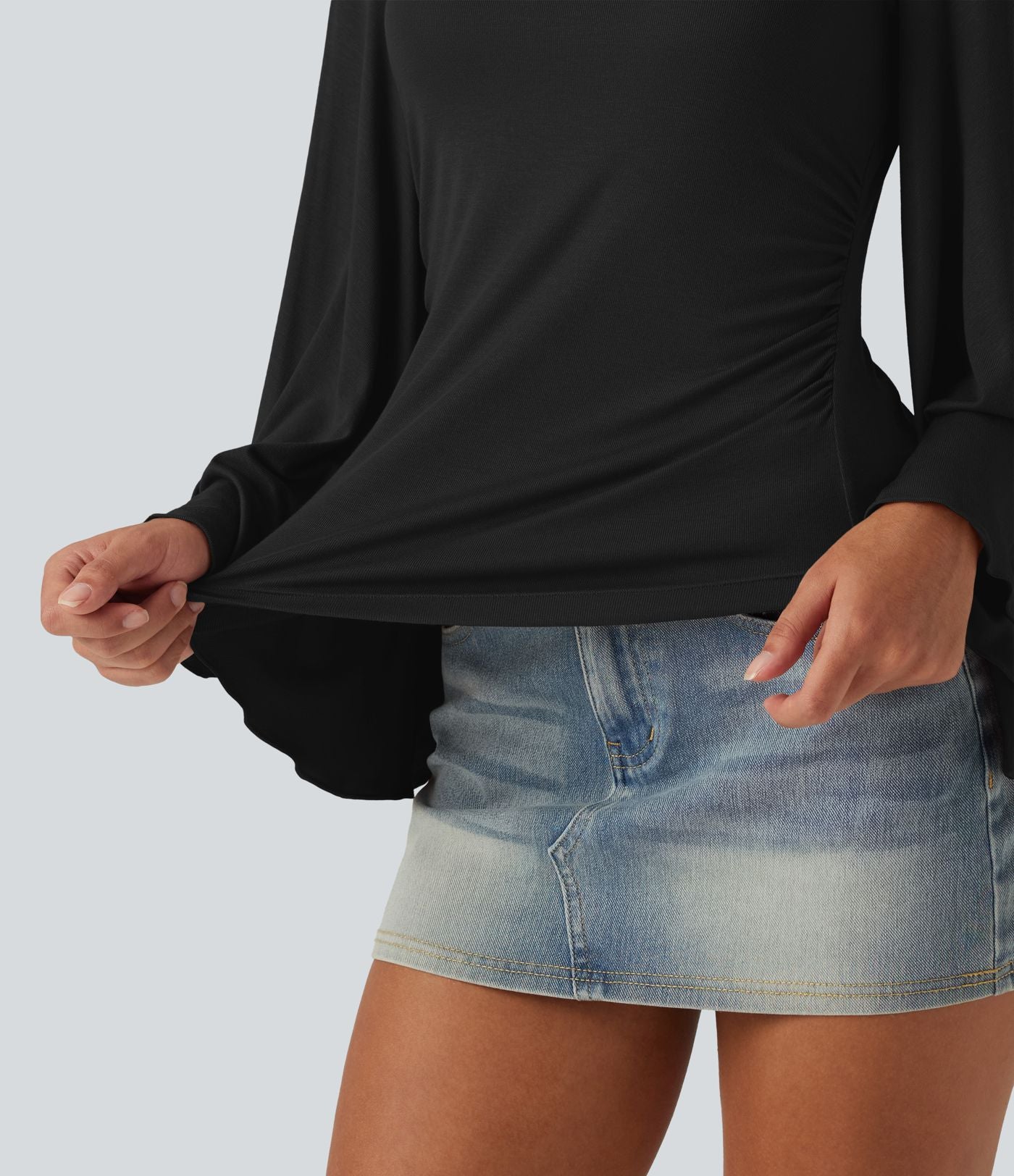 T-shirt côtelé à encolure carrée avec manches 7/8 volantées et fronces