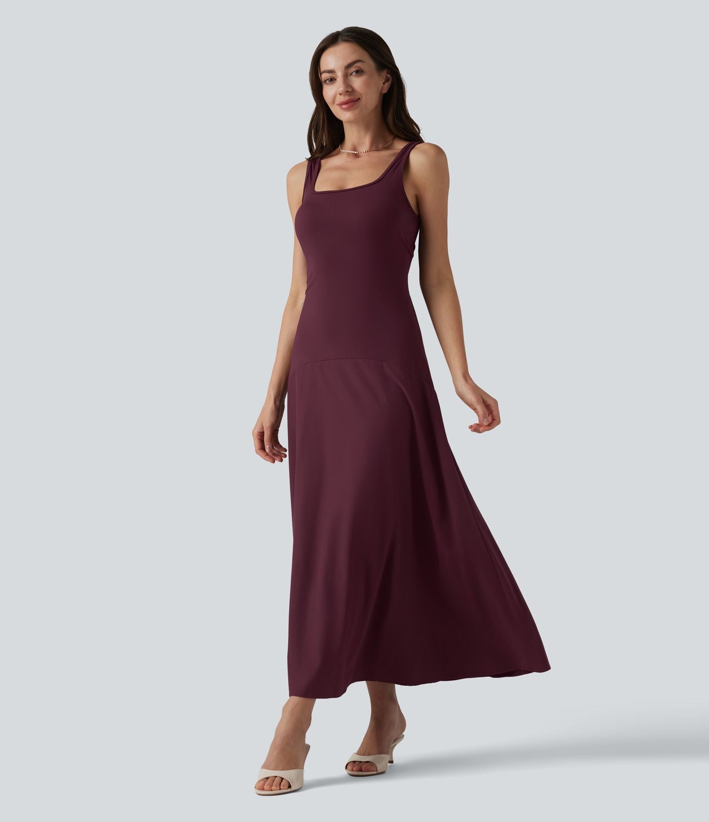 Robe midi fluide de demoiselle d'honneur et d'invitée de mariage à encolure carrée, dos nu et bretelles croisées