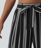 Pantalon large taille haute à rayures avec ceinture et poches