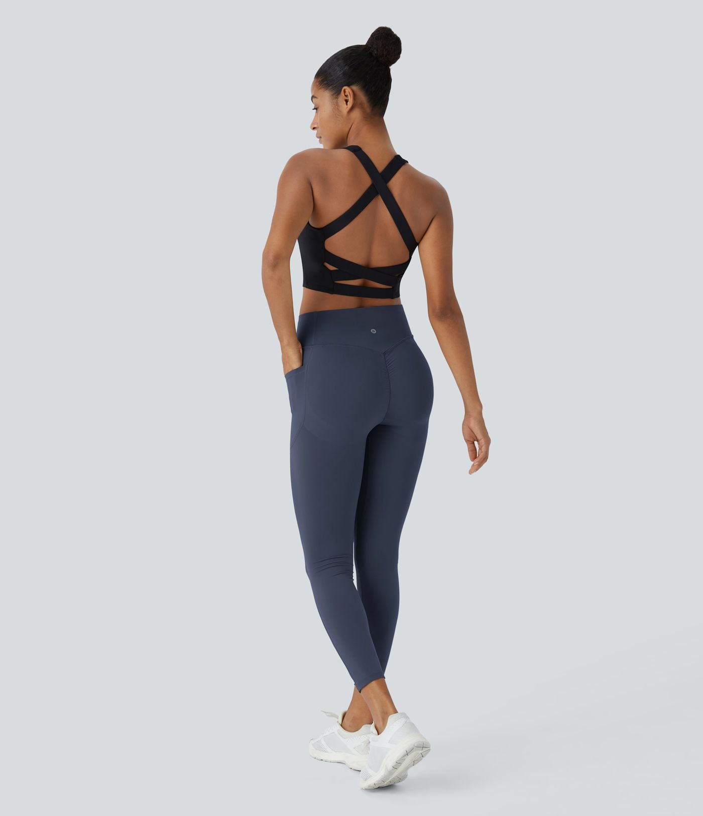 Legging d'entraînement gainant galbant taille haute avec effet scrunch et poches Halara UltraSculpt™
