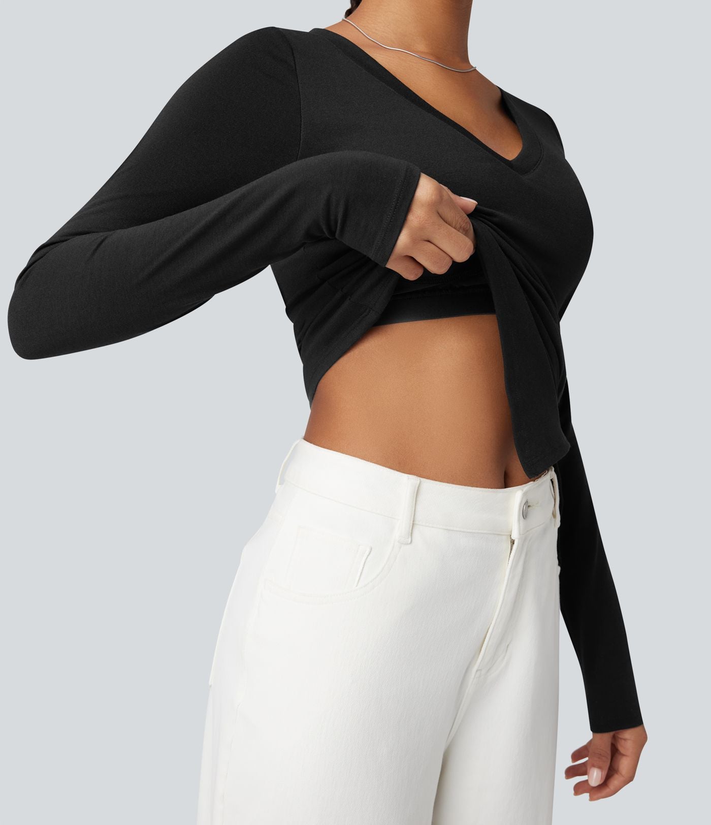 Top casual push-up à col V avec bonnets moulés, manches longues, fronces et ourlet fendu - Bonnet A/B