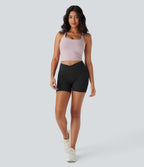 Short de yoga gaufré à taille haute croisée avec poches latérales 12,5 cm