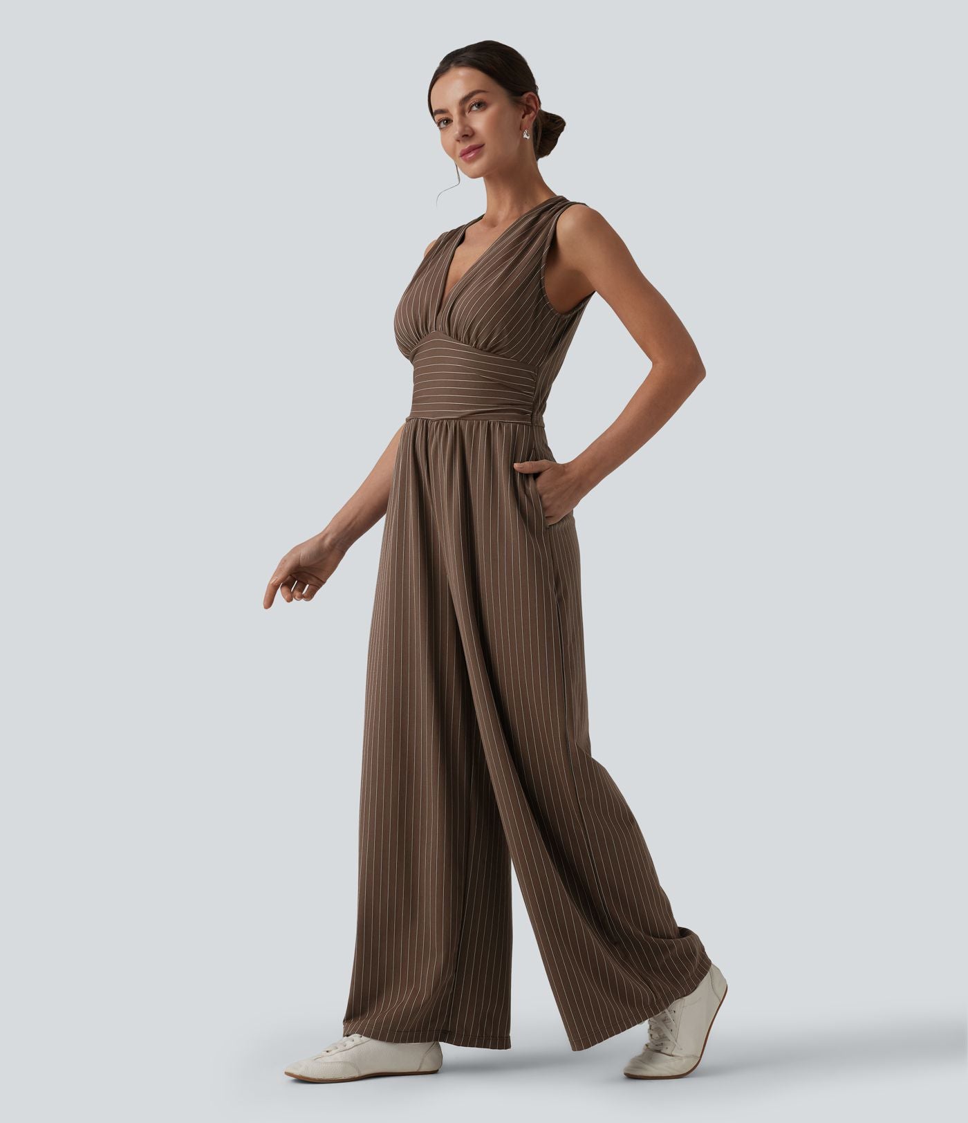 Combinaison tailleur col V sans manches à rayures et fronces avec poches - Easy Peasy