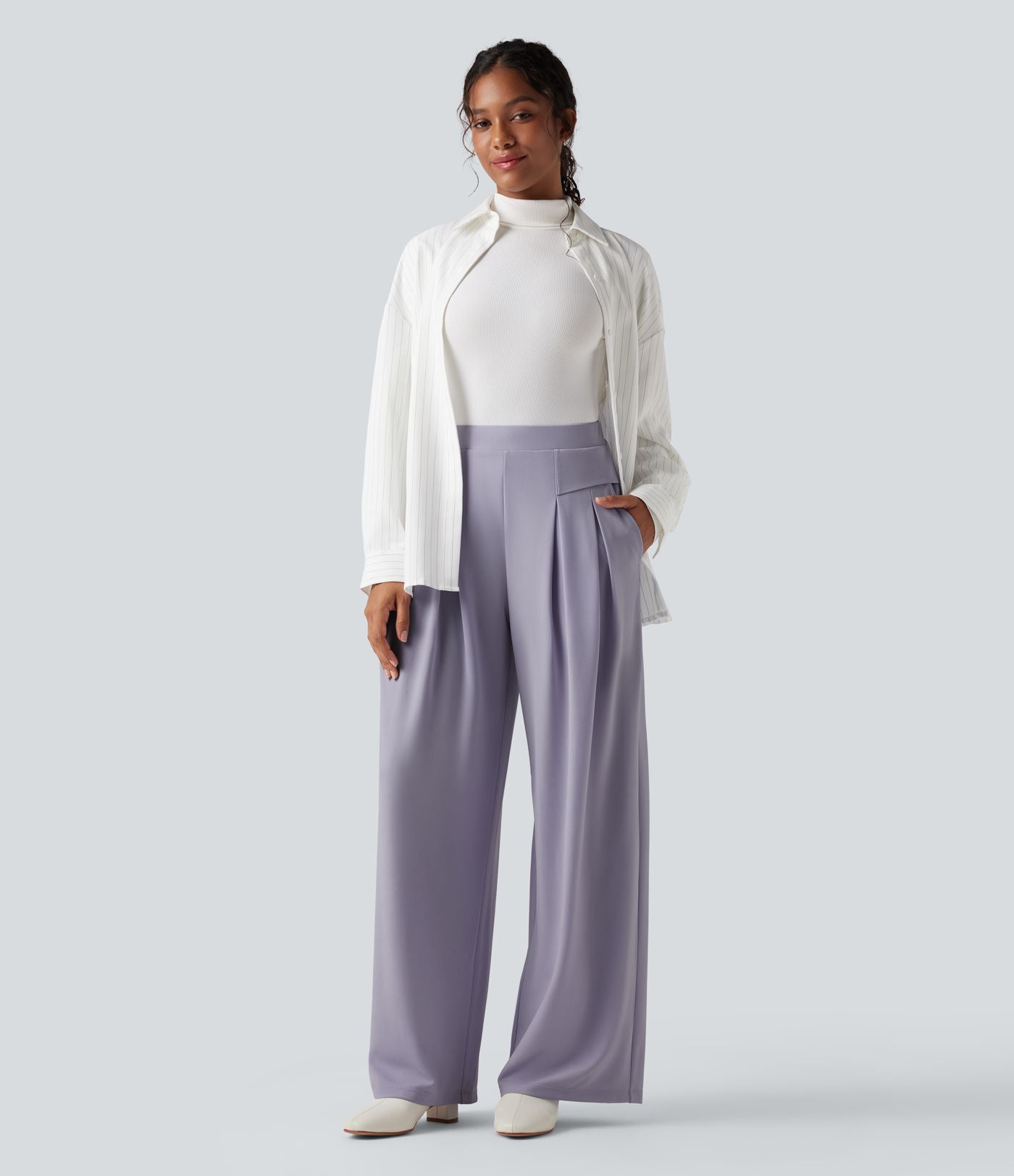 Pantalon tailleur jambes larges taille haute avec poches