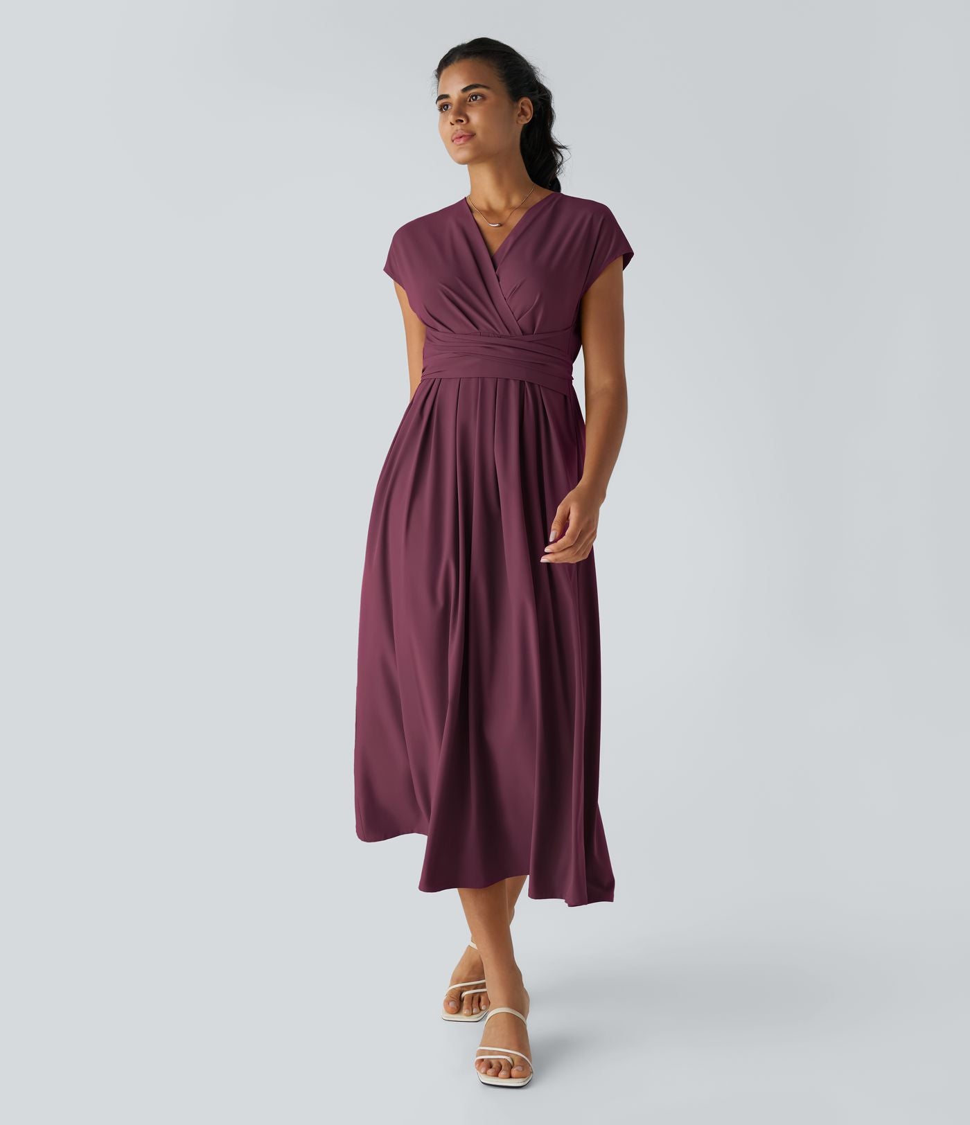 Breezeful™ Robe Mi-Longue Col en V Manches Courtes Poche Latérale Nouée au Dos Séchage Rapide