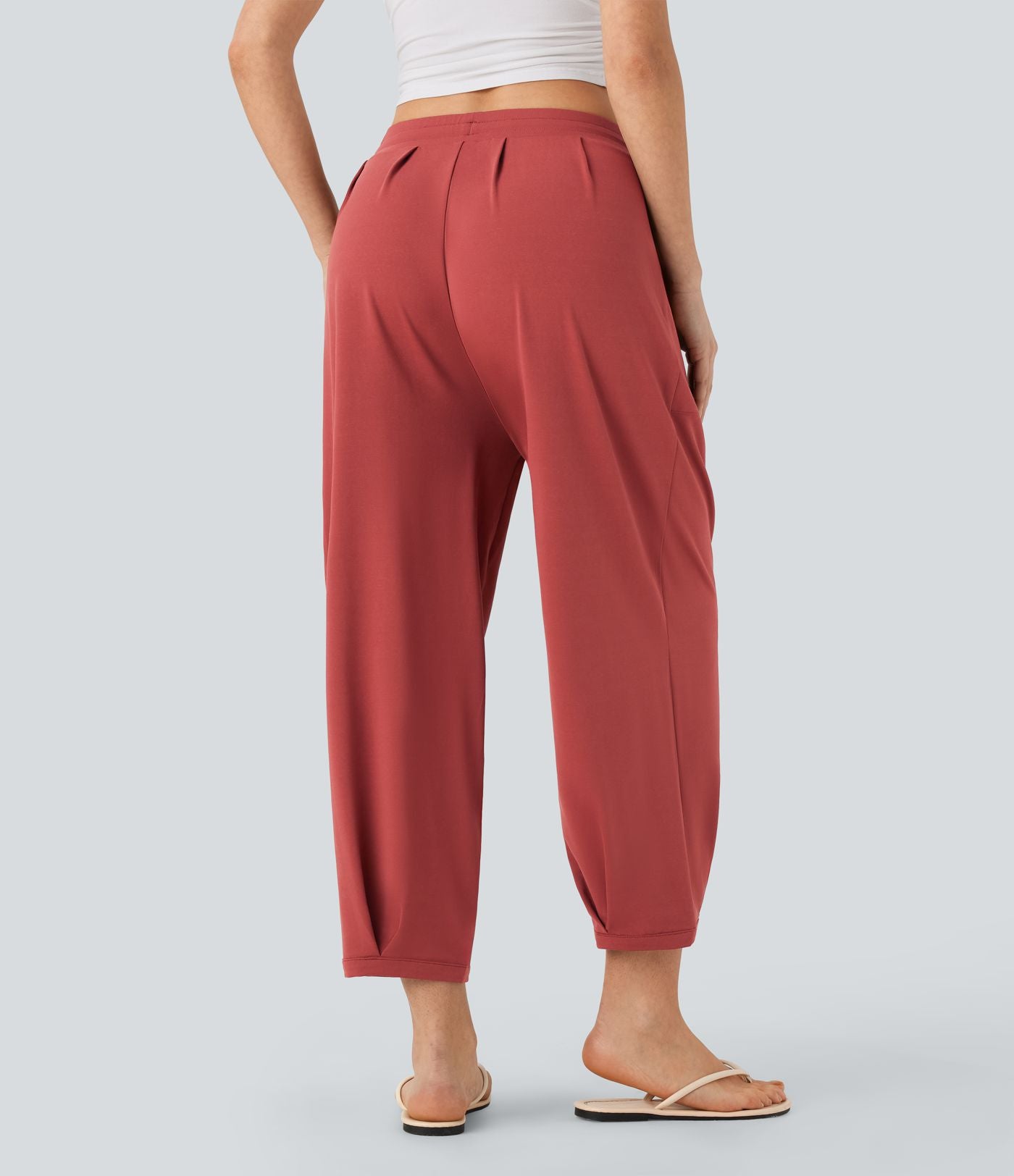 Pantalon décontracté fuselé à taille moyenne avec cordon et poches