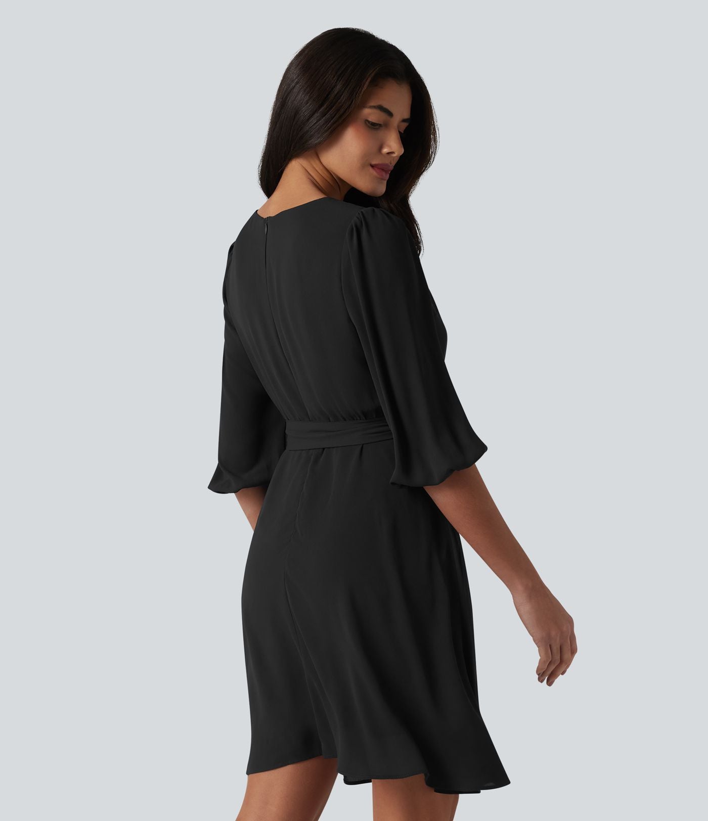 Robe courte casual col V à manches trois-quarts bouffantes, ceinturée