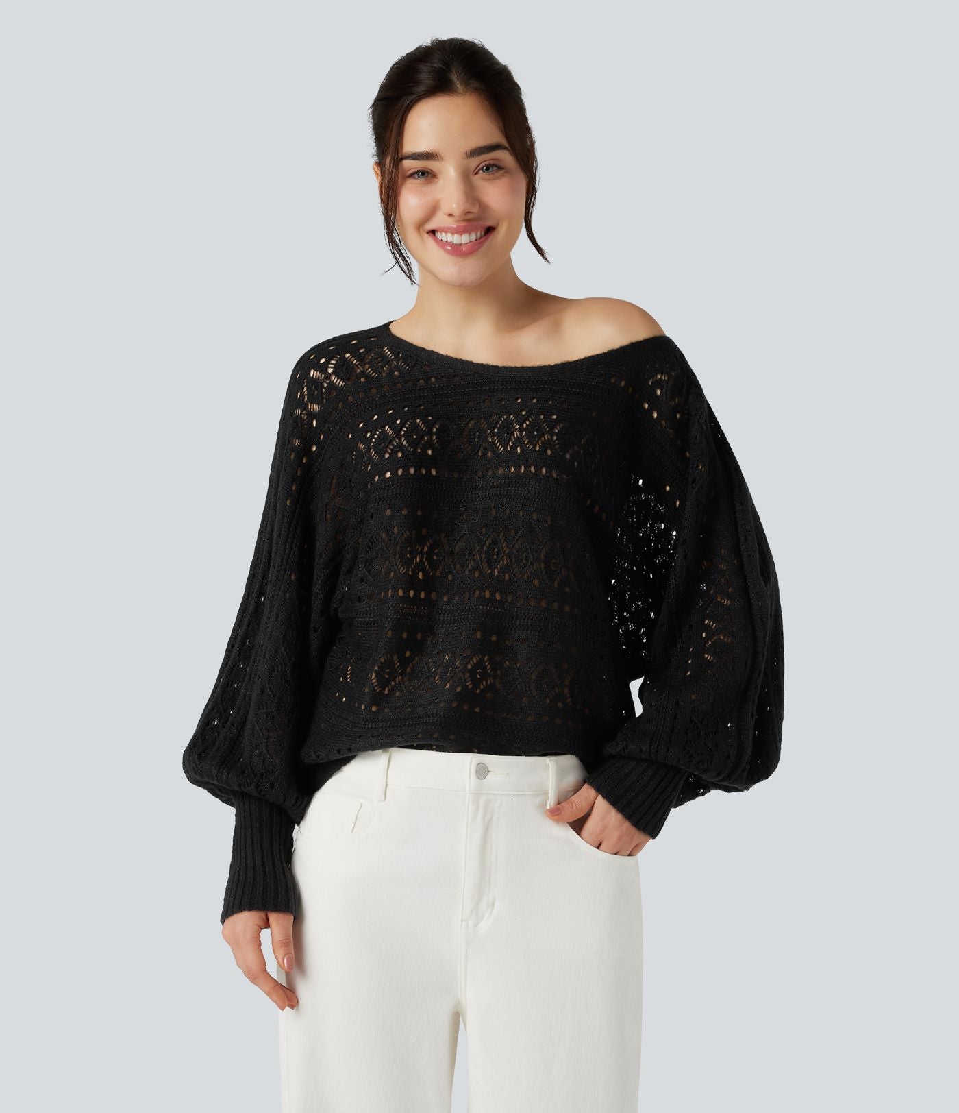Pull ajouré col rond manches chauve-souris longues