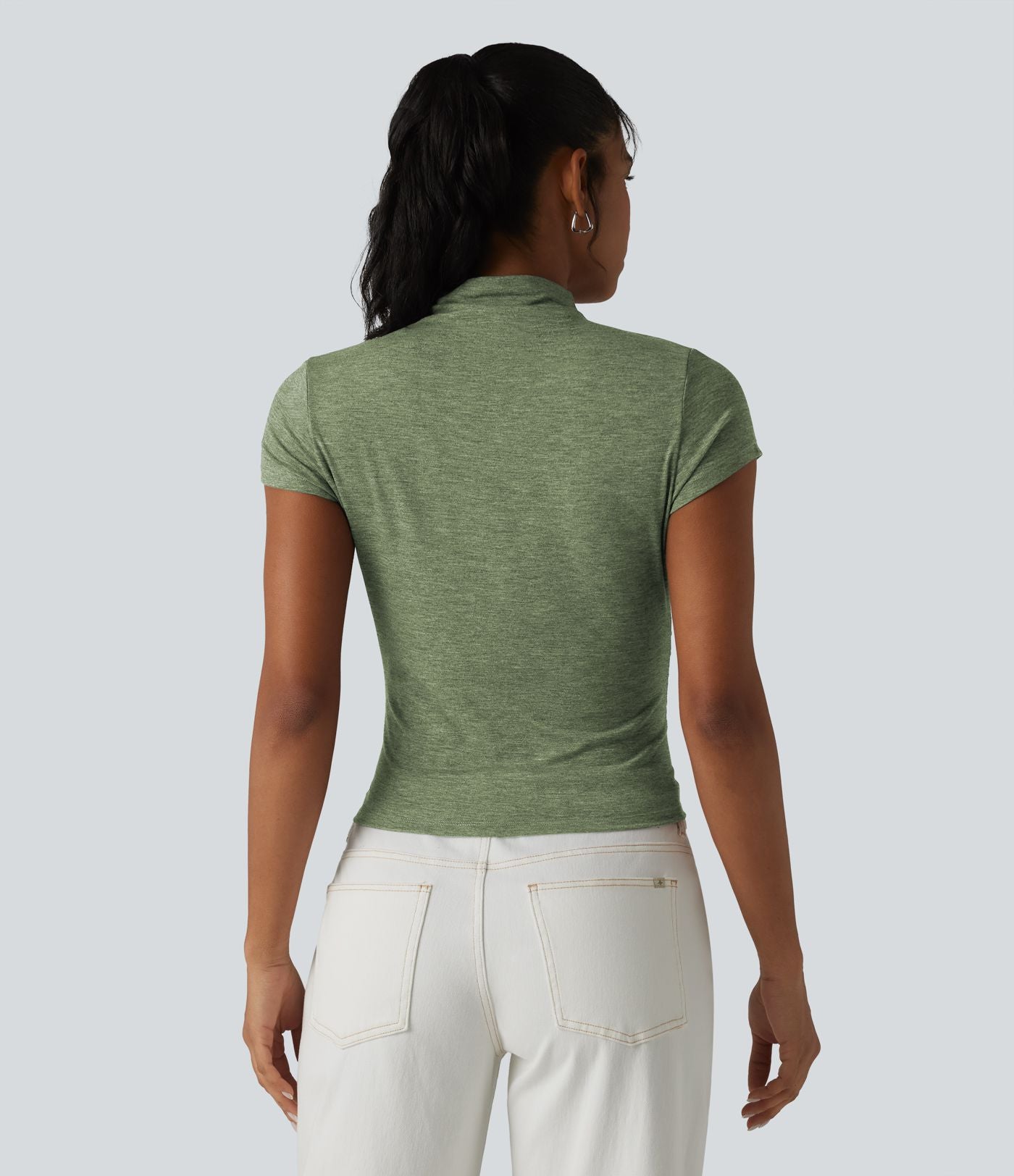 T-shirt casual froncé à col cheminée et manches courtes