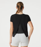 Haut sport SoftlyZero™ Airy effet frais InstantCool à col rond avec superposition en mesh, protection solaire UPF50+