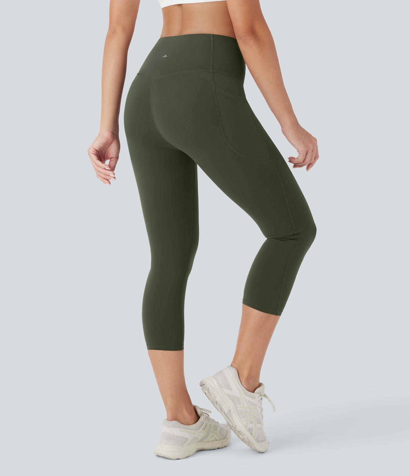 Legging corsaire d'entraînement gainant galbant taille haute avec poches Halara UltraSculpt™