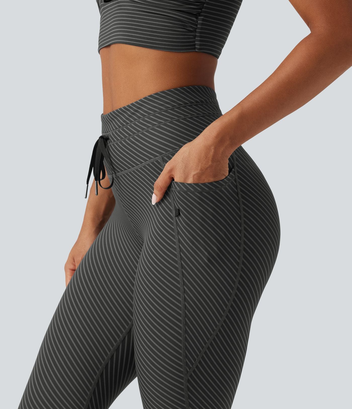 Legging de yoga taille haute en sergé rayé avec cordon de serrage et poches