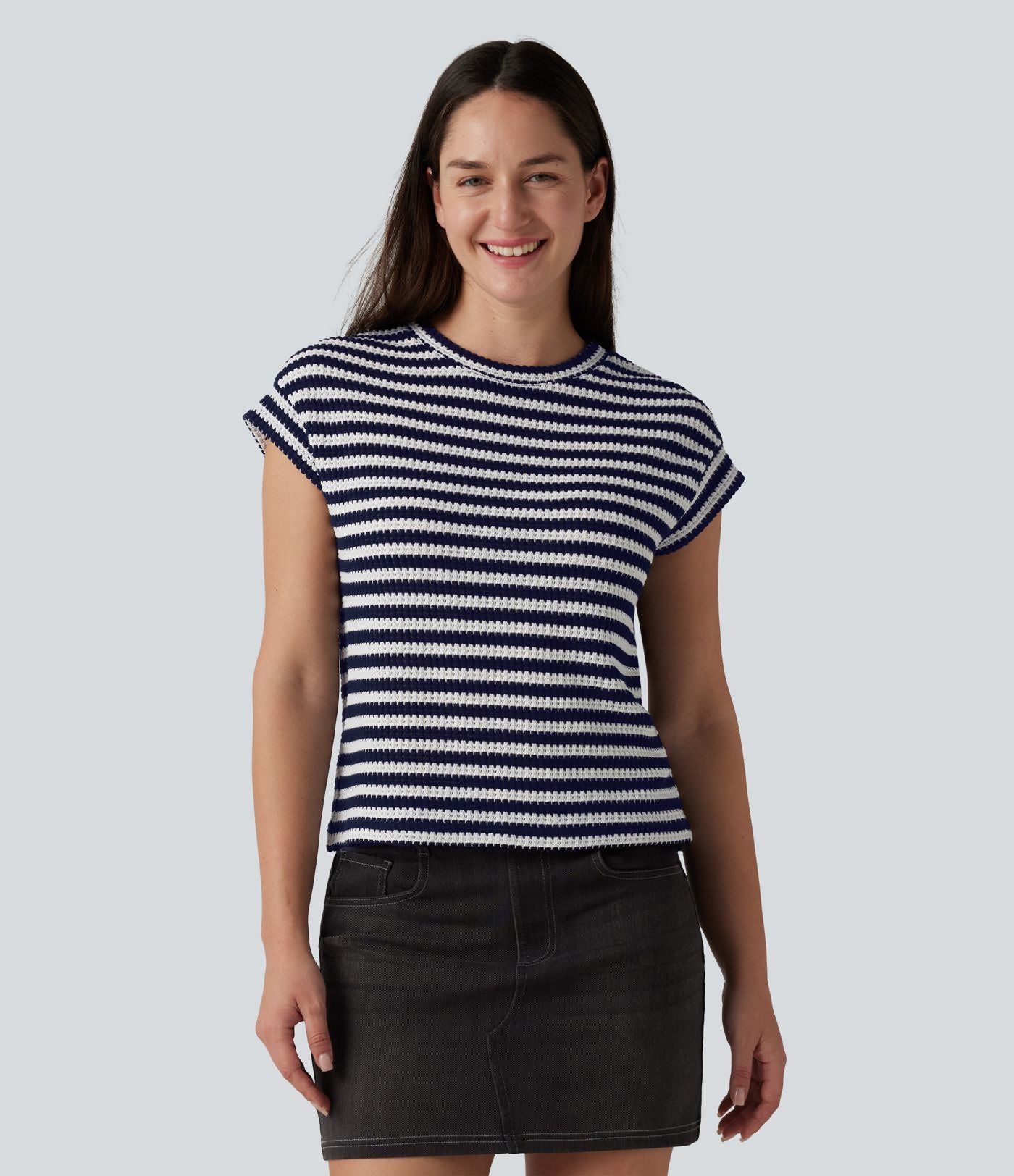 T-shirt casual col rond manches courtes rayé en maille