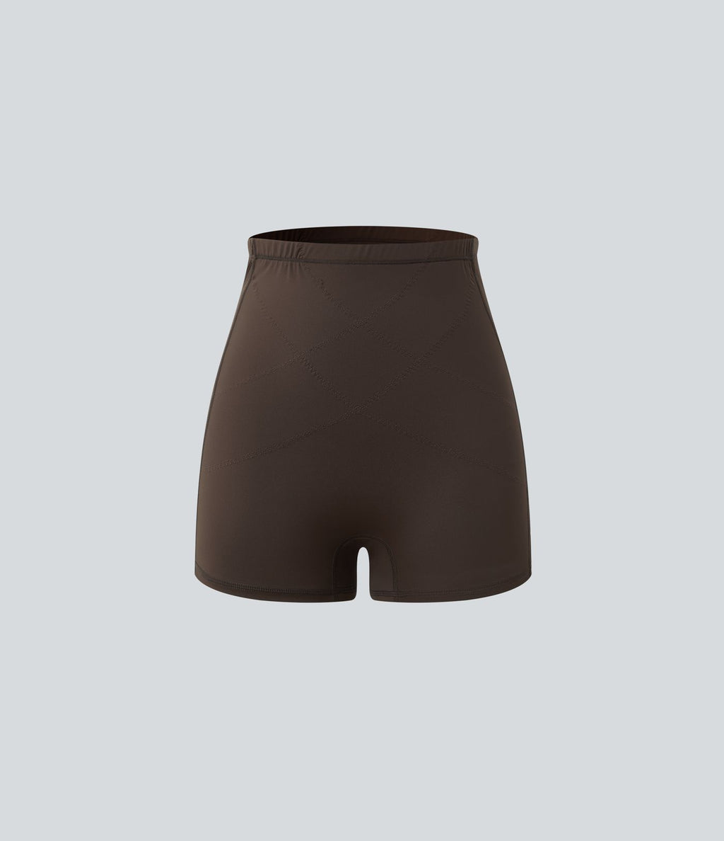 Robe moulante SoftlyZero™ Airy à col rond, sans manches, détails froncés, coussinets amovibles et short gainant amovible