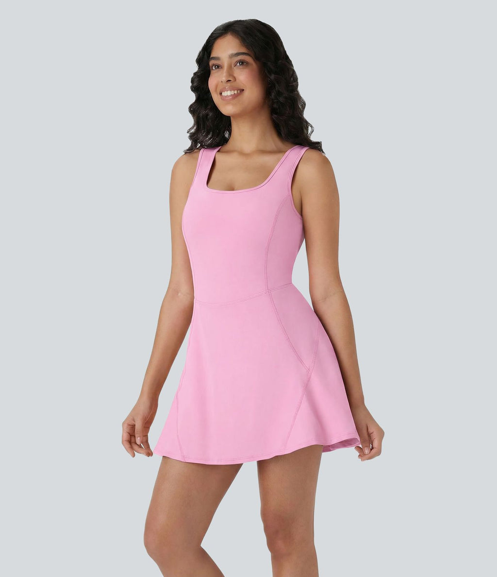Softlyzero™ Airy Robe Sport de danse courte 2-en-1 avec dos nu croisé, encolure en U et poches latérales